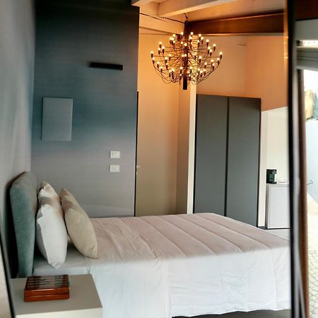 Monte Isola - Decio Rooms Zewnętrze zdjęcie
