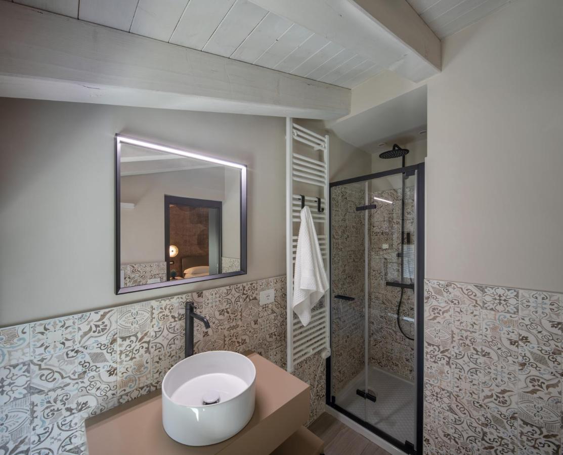Monte Isola - Decio Rooms Zewnętrze zdjęcie