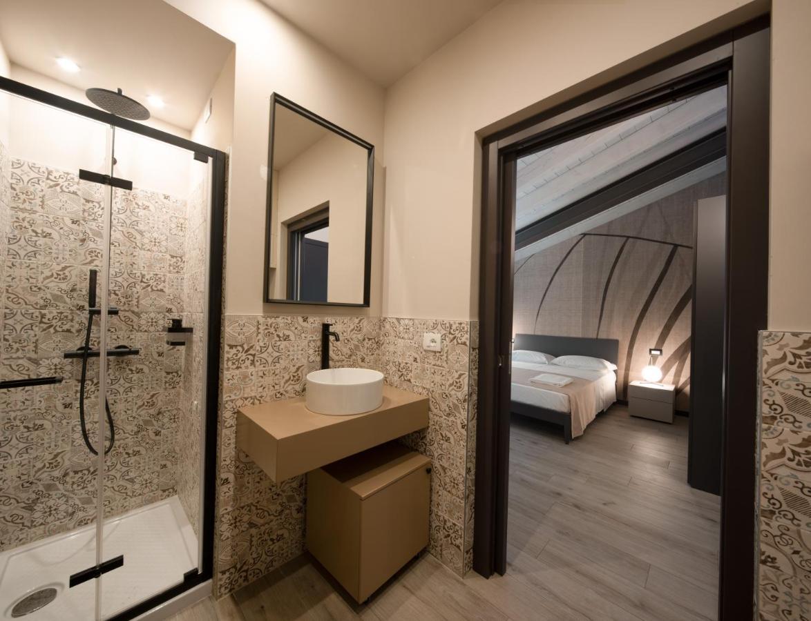 Monte Isola - Decio Rooms Zewnętrze zdjęcie