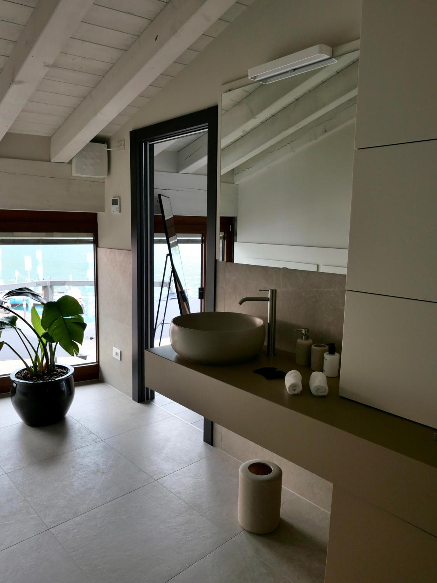 Monte Isola - Decio Rooms Zewnętrze zdjęcie